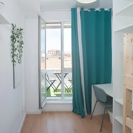 Automatic Hostel