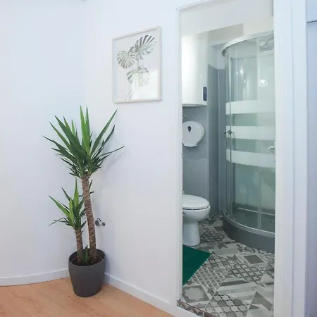 Automatic Hostel *