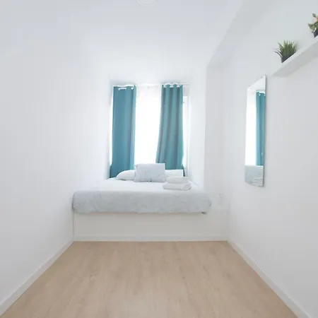 Automatic Hostel