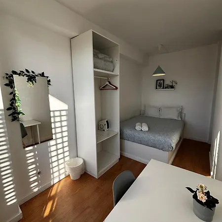 Automatic Hostel
